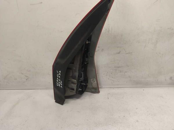 FEU ARRIERE GAUCHE RENAULT MEGANE BREAK 3/2006-2012 - Vue 2